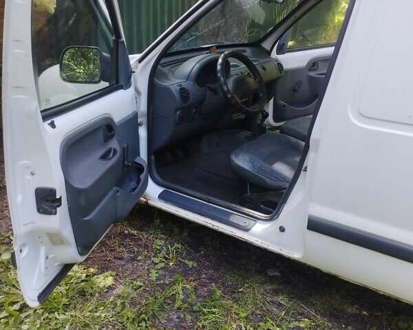 Білий Рено Кєнгу, об'ємом двигуна 1.9 л та пробігом 314 тис. км за 2200 $, фото 3 на Automoto.ua