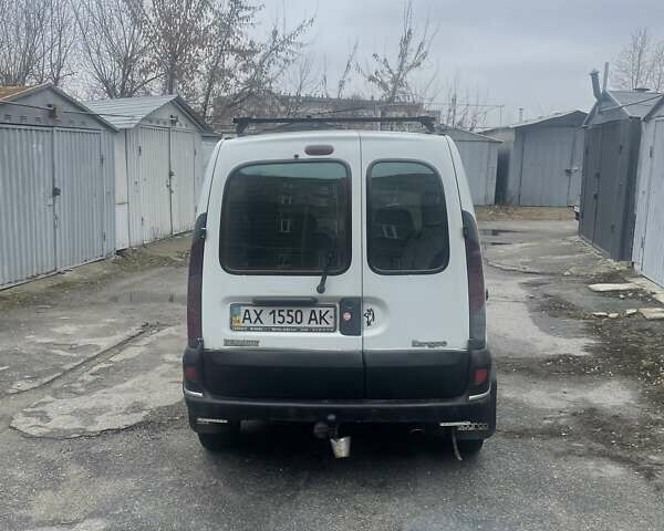 Белый Рено Кенгу, объемом двигателя 1.9 л и пробегом 160 тыс. км за 3000 $, фото 2 на Automoto.ua