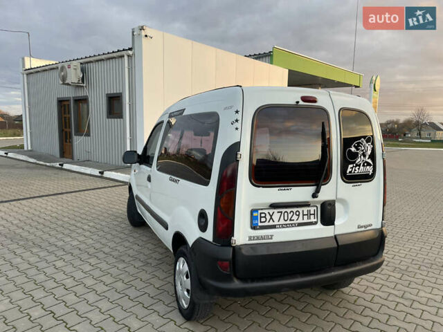 Белый Рено Кенгу, объемом двигателя 1.87 л и пробегом 280 тыс. км за 2650 $, фото 15 на Automoto.ua