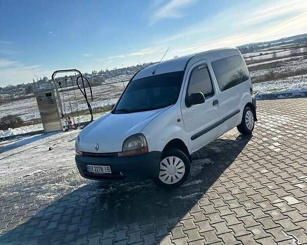 Белый Рено Кенгу, объемом двигателя 1.89 л и пробегом 145 тыс. км за 2650 $, фото 2 на Automoto.ua