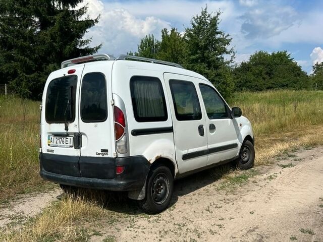 Білий Рено Кєнгу, об'ємом двигуна 1.2 л та пробігом 100 тис. км за 1350 $, фото 2 на Automoto.ua