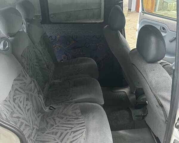 Білий Рено Кєнгу, об'ємом двигуна 1.87 л та пробігом 398 тис. км за 2350 $, фото 9 на Automoto.ua
