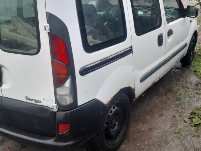 Білий Рено Кєнгу, об'ємом двигуна 1.2 л та пробігом 400 тис. км за 2700 $, фото 4 на Automoto.ua