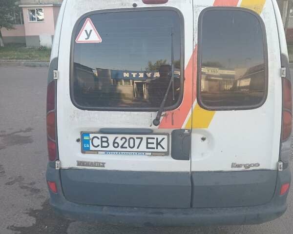 Белый Рено Кенгу, объемом двигателя 1.9 л и пробегом 188 тыс. км за 2500 $, фото 3 на Automoto.ua