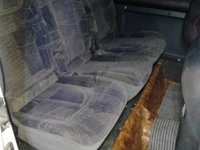 Белый Рено Кенгу, объемом двигателя 1.9 л и пробегом 185 тыс. км за 2150 $, фото 5 на Automoto.ua