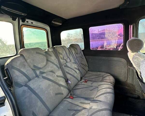 Белый Рено Кенгу, объемом двигателя 1.9 л и пробегом 251 тыс. км за 2650 $, фото 29 на Automoto.ua