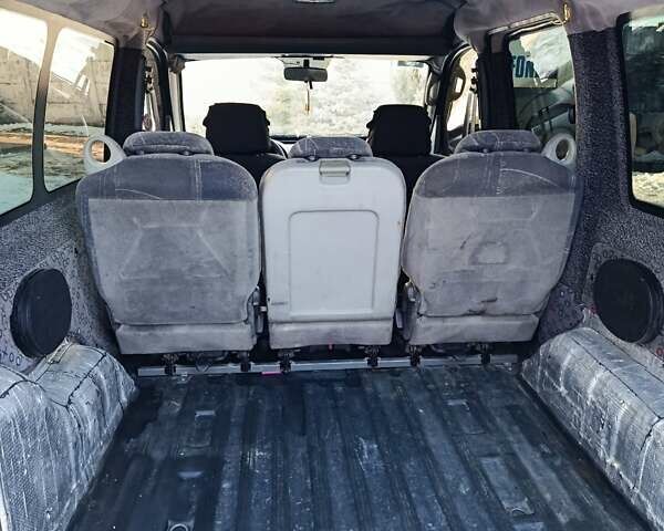 Белый Рено Кенгу, объемом двигателя 1.9 л и пробегом 321 тыс. км за 2700 $, фото 14 на Automoto.ua