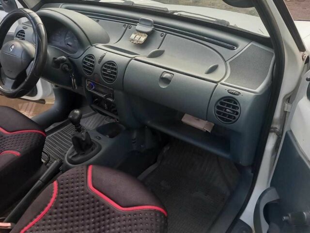 Білий Рено Кєнгу, об'ємом двигуна 1.9 л та пробігом 355 тис. км за 2900 $, фото 5 на Automoto.ua