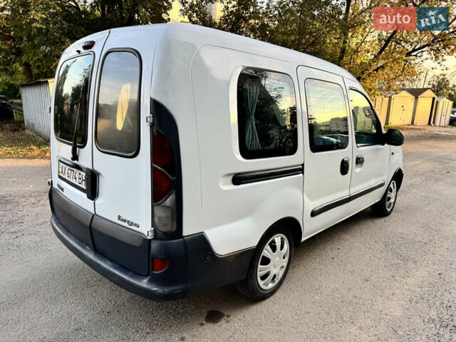 Белый Рено Кенгу, объемом двигателя 0 л и пробегом 399 тыс. км за 2950 $, фото 5 на Automoto.ua