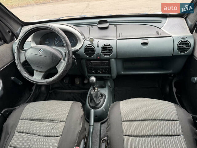 Білий Рено Кєнгу, об'ємом двигуна 1.9 л та пробігом 340 тис. км за 2500 $, фото 14 на Automoto.ua