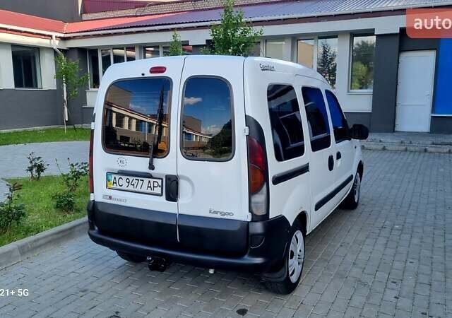 Белый Рено Кенгу, объемом двигателя 1.9 л и пробегом 300 тыс. км за 2450 $, фото 11 на Automoto.ua