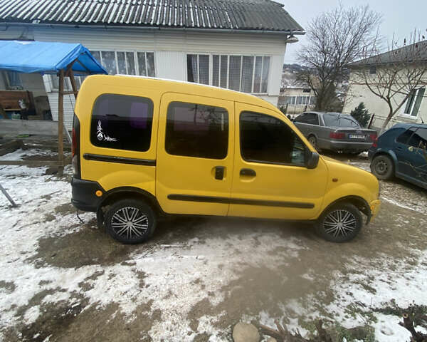 Белый Рено Кенгу, объемом двигателя 1.9 л и пробегом 200 тыс. км за 1800 $, фото 3 на Automoto.ua