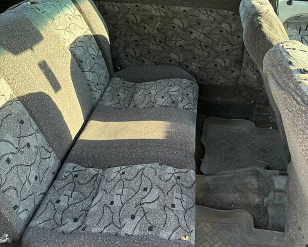 Белый Рено Кенгу, объемом двигателя 1.9 л и пробегом 305 тыс. км за 2599 $, фото 10 на Automoto.ua