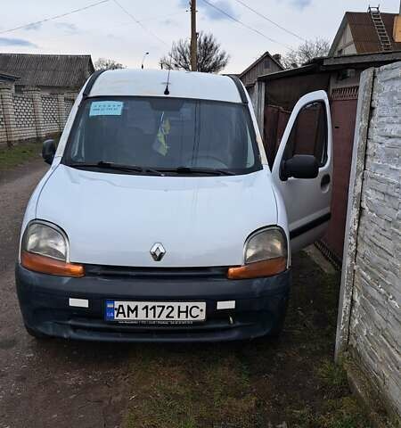 Белый Рено Кенгу, объемом двигателя 1.87 л и пробегом 305 тыс. км за 3500 $, фото 1 на Automoto.ua