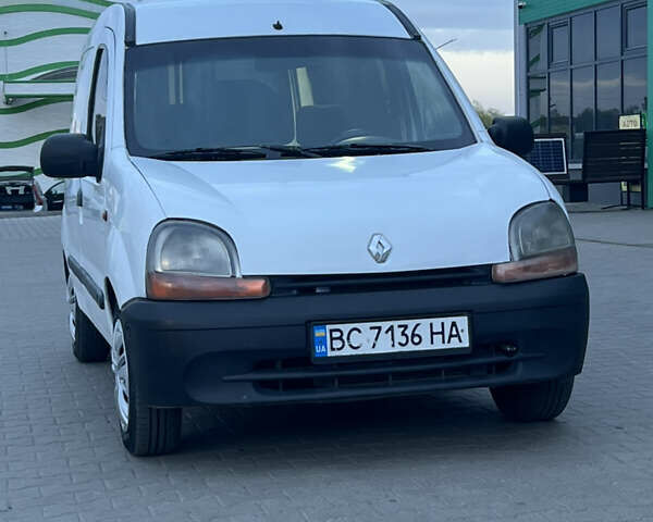 Белый Рено Кенгу, объемом двигателя 1.9 л и пробегом 350 тыс. км за 2300 $, фото 2 на Automoto.ua