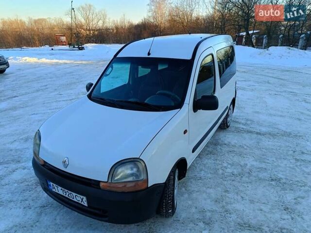 Белый Рено Кенгу, объемом двигателя 1.9 л и пробегом 350 тыс. км за 2450 $, фото 9 на Automoto.ua