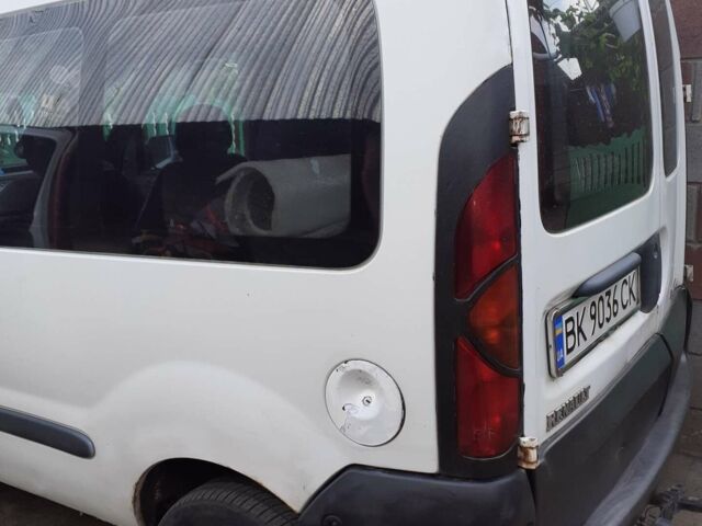 Білий Рено Кєнгу, об'ємом двигуна 1.9 л та пробігом 265 тис. км за 2600 $, фото 2 на Automoto.ua