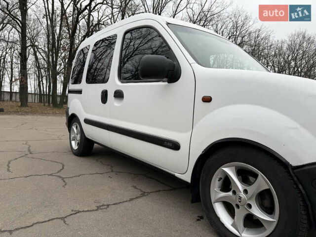 Білий Рено Кєнгу, об'ємом двигуна 1.9 л та пробігом 340 тис. км за 2500 $, фото 4 на Automoto.ua