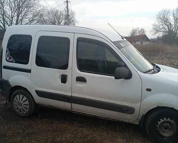 Белый Рено Кенгу, объемом двигателя 1.87 л и пробегом 325 тыс. км за 2800 $, фото 2 на Automoto.ua