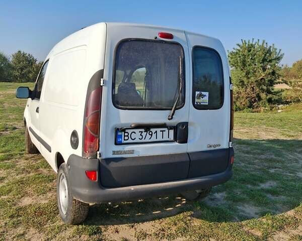 Белый Рено Кенгу, объемом двигателя 1.9 л и пробегом 320 тыс. км за 3000 $, фото 1 на Automoto.ua