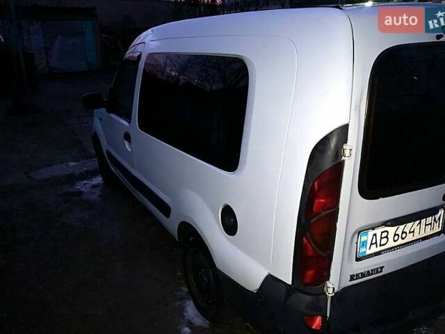 Белый Рено Кенгу, объемом двигателя 1.9 л и пробегом 272 тыс. км за 3400 $, фото 1 на Automoto.ua