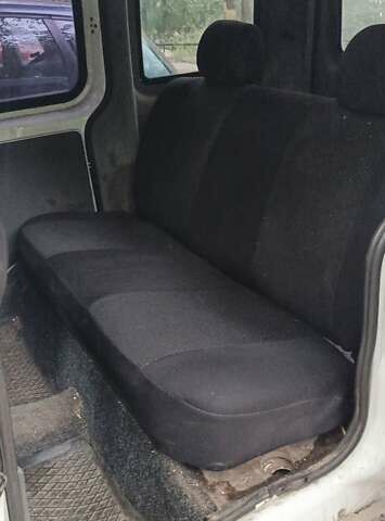 Білий Рено Кєнгу, об'ємом двигуна 1.9 л та пробігом 290 тис. км за 2500 $, фото 6 на Automoto.ua