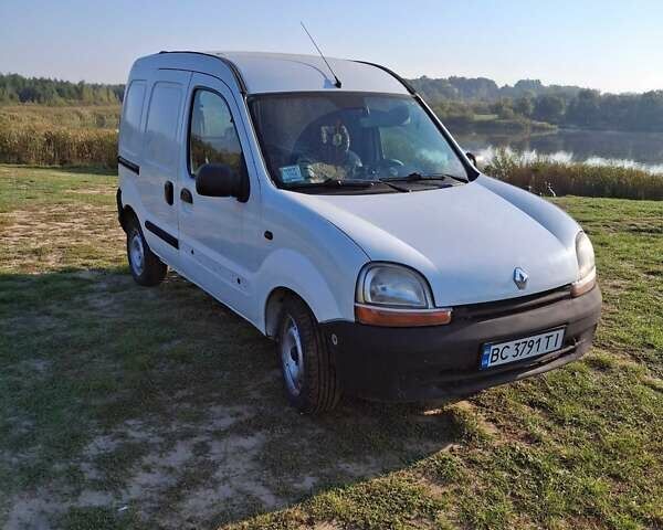 Белый Рено Кенгу, объемом двигателя 1.9 л и пробегом 320 тыс. км за 3000 $, фото 3 на Automoto.ua