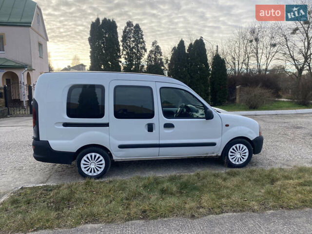 Белый Рено Кенгу, объемом двигателя 1.9 л и пробегом 300 тыс. км за 2800 $, фото 2 на Automoto.ua