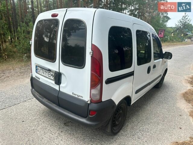 Белый Рено Кенгу, объемом двигателя 1.87 л и пробегом 295 тыс. км за 2299 $, фото 2 на Automoto.ua