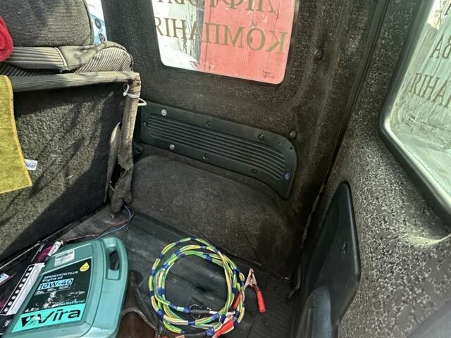 Білий Рено Кєнгу, об'ємом двигуна 1.9 л та пробігом 313 тис. км за 1600 $, фото 6 на Automoto.ua