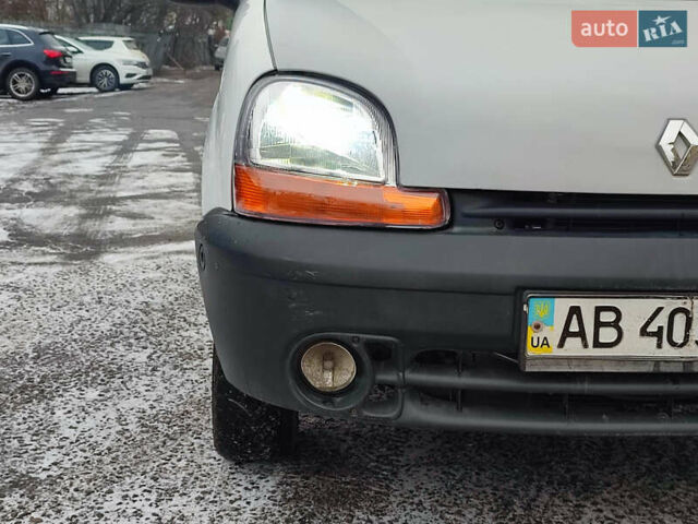 Белый Рено Кенгу, объемом двигателя 1.9 л и пробегом 221 тыс. км за 1700 $, фото 7 на Automoto.ua