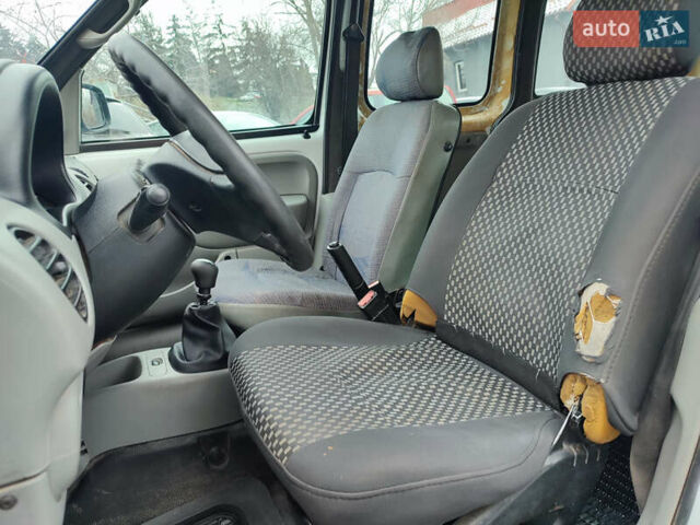 Белый Рено Кенгу, объемом двигателя 1.9 л и пробегом 221 тыс. км за 1700 $, фото 18 на Automoto.ua