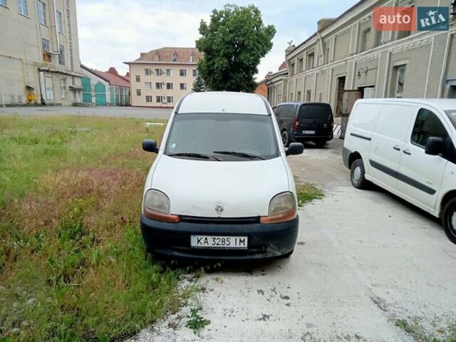 Белый Рено Кенгу, объемом двигателя 1.46 л и пробегом 480 тыс. км за 3850 $, фото 1 на Automoto.ua