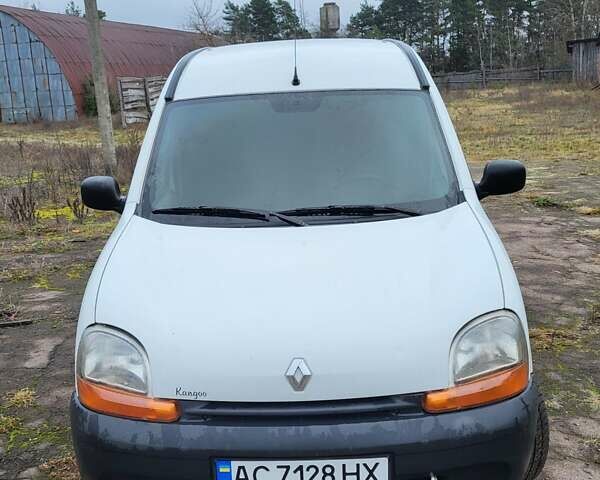 Белый Рено Кенгу, объемом двигателя 1.87 л и пробегом 215 тыс. км за 2950 $, фото 3 на Automoto.ua
