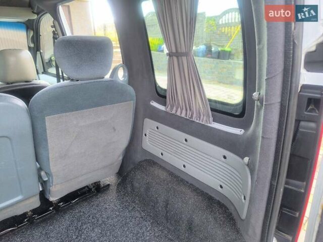 Белый Рено Кенгу, объемом двигателя 1.9 л и пробегом 329 тыс. км за 3800 $, фото 38 на Automoto.ua