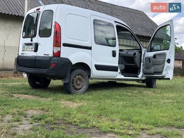 Белый Рено Кенгу, объемом двигателя 1.46 л и пробегом 372 тыс. км за 2700 $, фото 3 на Automoto.ua