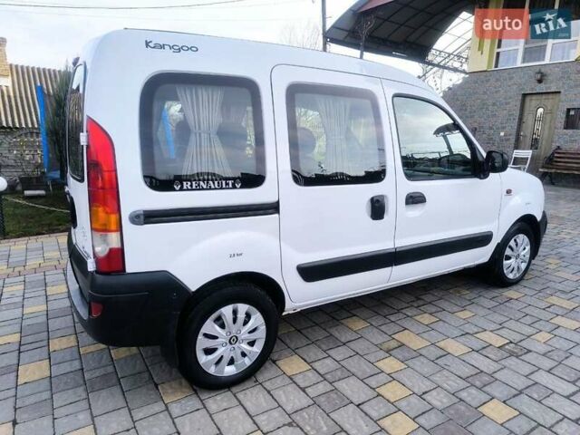 Белый Рено Кенгу, объемом двигателя 1.9 л и пробегом 329 тыс. км за 3800 $, фото 7 на Automoto.ua