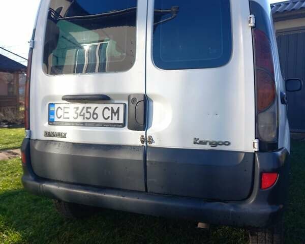 Белый Рено Кенгу, объемом двигателя 1.5 л и пробегом 245 тыс. км за 3700 $, фото 5 на Automoto.ua