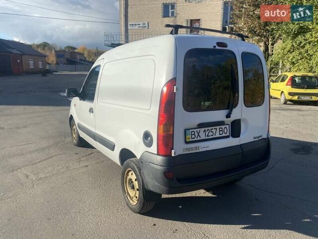 Белый Рено Кенгу, объемом двигателя 1.46 л и пробегом 490 тыс. км за 2499 $, фото 3 на Automoto.ua