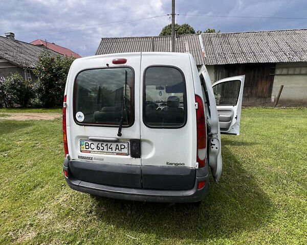 Белый Рено Кенгу, объемом двигателя 1.46 л и пробегом 395 тыс. км за 2500 $, фото 1 на Automoto.ua