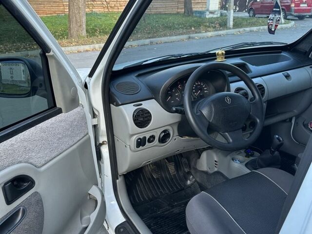 Рено Кенгу 2003 в Решетиловке на Automoto.ua Белый Рено Кенгу, объемом двигателя 1.5 л и пробегом 181 тыс. км за 4500 $, фото 7 на Automoto.ua