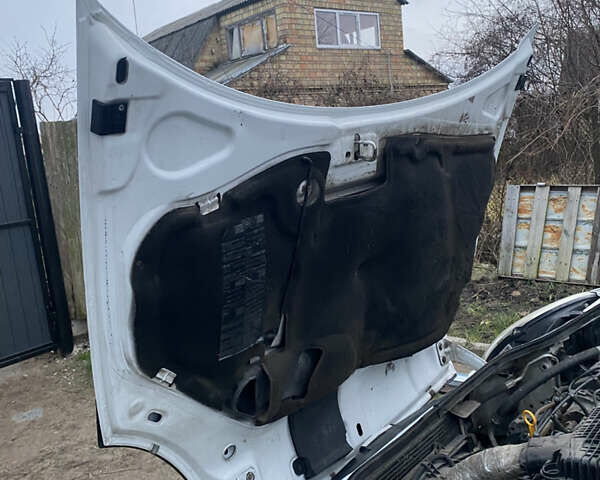 Белый Рено Кенгу, объемом двигателя 1.5 л и пробегом 329 тыс. км за 3700 $, фото 11 на Automoto.ua