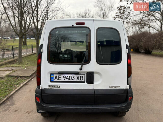 Белый Рено Кенгу, объемом двигателя 1.87 л и пробегом 330 тыс. км за 2700 $, фото 7 на Automoto.ua