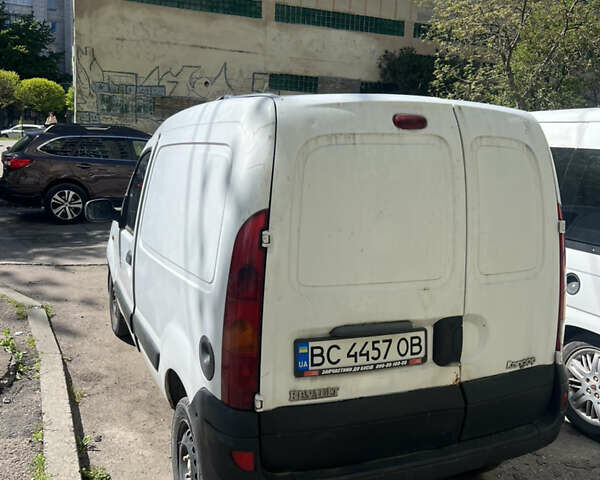 Белый Рено Кенгу, объемом двигателя 1.9 л и пробегом 301 тыс. км за 3800 $, фото 4 на Automoto.ua