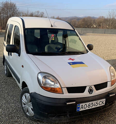 Рено Кенгу 2004 в Тячеве на Automoto.ua Белый Рено Кенгу, объемом двигателя 1.5 л и пробегом 273 тыс. км за 3800 $, фото 4 на Automoto.ua