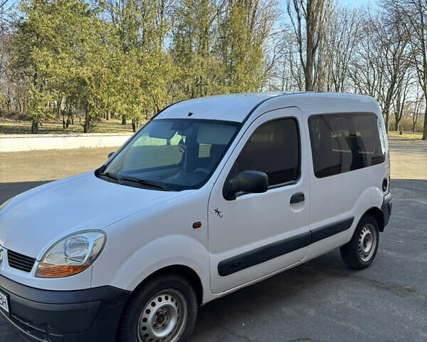 Белый Рено Кенгу, объемом двигателя 1.39 л и пробегом 299 тыс. км за 3500 $, фото 5 на Automoto.ua