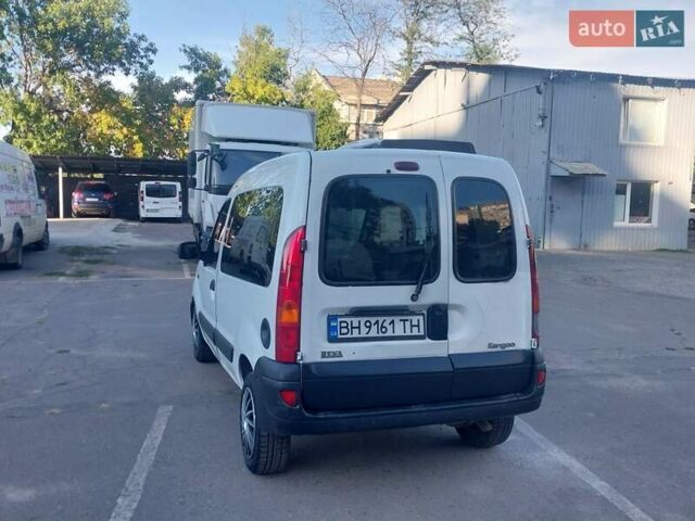 Белый Рено Кенгу, объемом двигателя 1.46 л и пробегом 46 тыс. км за 3900 $, фото 6 на Automoto.ua