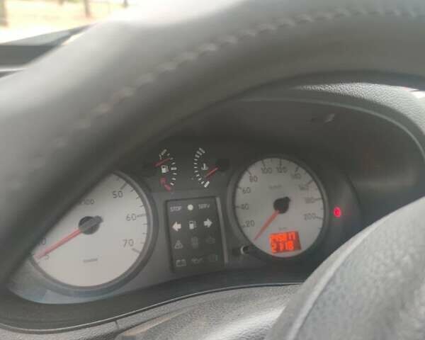 Рено Кенгу 2004 в Николаеве на Automoto.ua Белый Рено Кенгу, объемом двигателя 1.6 л и пробегом 246 тыс. км за 6500 $, фото 1 на Automoto.ua