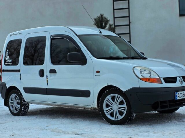 Белый Рено Кенгу, объемом двигателя 1.5 л и пробегом 300 тыс. км за 3550 $, фото 14 на Automoto.ua