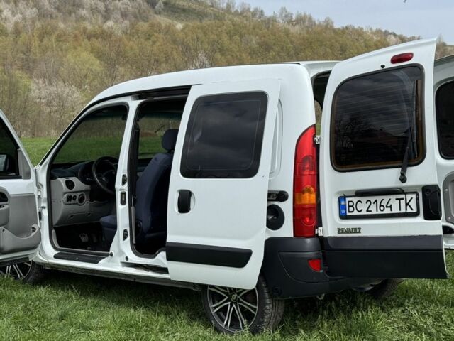 Рено Кенгу 2004 в Коломые на Automoto.ua Белый Рено Кенгу, объемом двигателя 1.6 л и пробегом 223 тыс. км за 4399 $, фото 7 на Automoto.ua